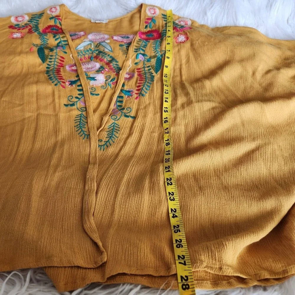 Umgee Mustard Yellow‎ Floral Embroidered Kimnono Cardigan Sz S/M Boho Cottage - Picture 10 of 15